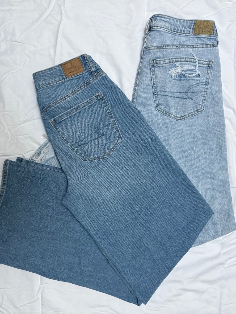 American Eagle wide-leg high-rise soft denim jeans (x2)